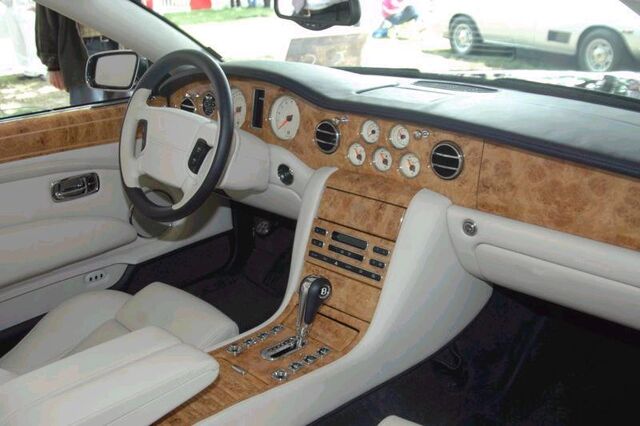File:Azure interior.jpg