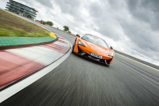 File:McLaren-570S-Portimao-12993-1024x683.jpg