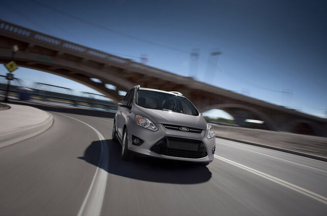 File:06-2012-ford-c-max.jpg