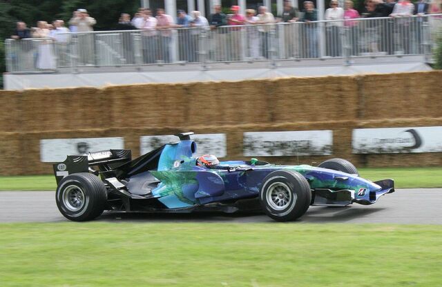 File:Klien Honda Goodwood 2007.jpg