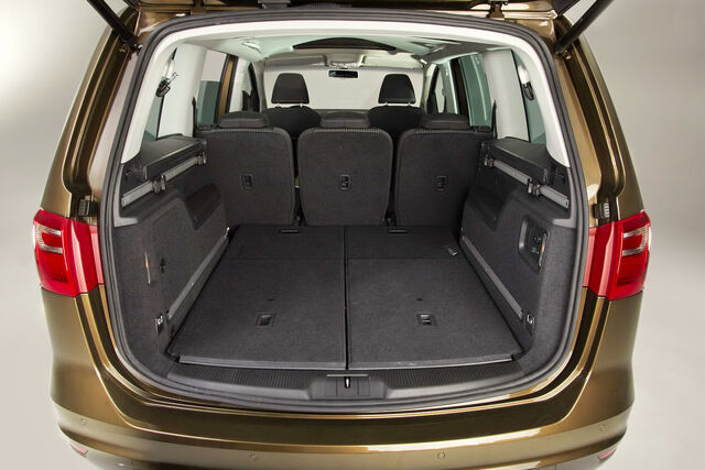 File:2011-Seat-Alhambra-MPV-6.jpg
