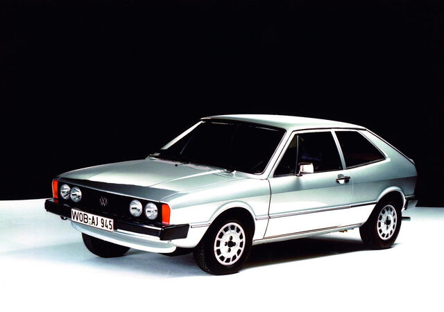File:VW-Scirocco-I-10.jpg