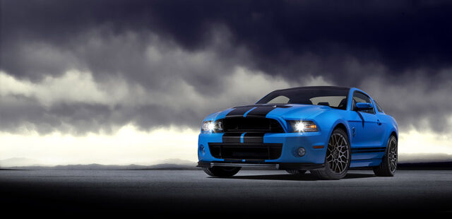 File:04-2013-ford-shelby-gt500.jpg