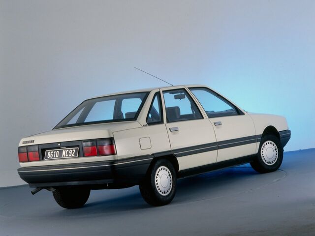 File:1986 renault r21.jpg