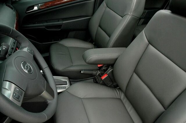 File:2009 Chevrolet Vectra 3.jpg