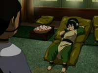 Toph picking her nose