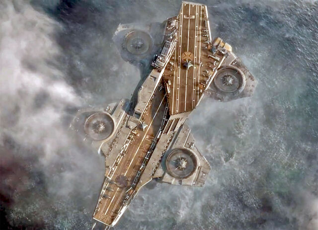 Datei:Helicarrier von oben.jpg