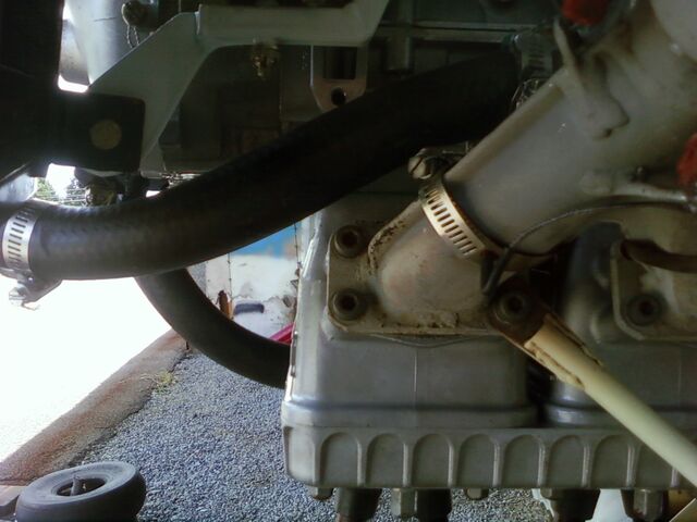 File:582LeakingGearbox03.jpg