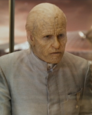 File:Peter Weyland.png