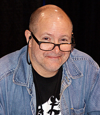File:Mike Mignola.jpg