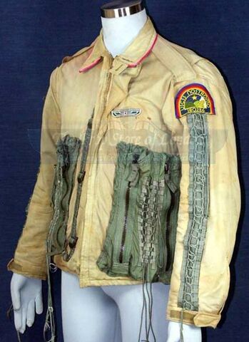 File:Alien-tomskeritjacket1-1.jpg