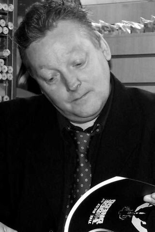 File:Wgordon+rennie.jpg