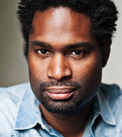 File:Ako Mitchell.jpg