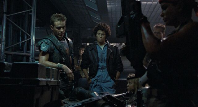 File:Aliensspecialscenes22.jpg