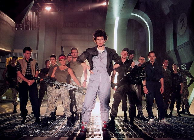 File:Aliens Cast.png