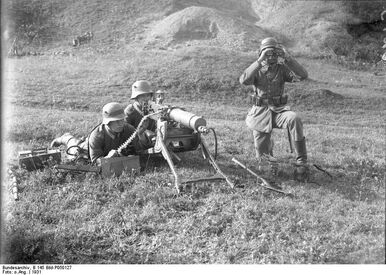 Bundesarchiv B 145 Bild-P050127, Manöver der Reichswehr in Königshofen-Franken