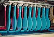 Paddle mold