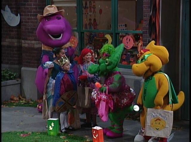 File:Barneyshalloweenparty.jpg