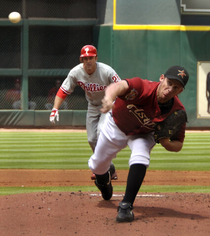 File:Roy Oswalt 2010.jpg