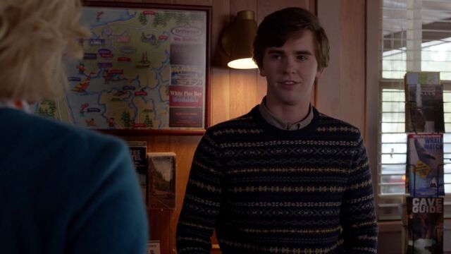 File:BatesMotel208-0140.jpeg