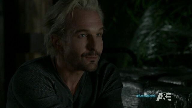 File:ShadowofaDoubtS2EP2 84.jpg