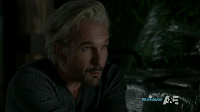 File:ShadowofaDoubtS2EP2 83.jpg