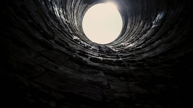 File:Tdkr 39.jpg