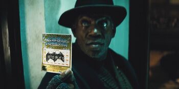 El anciano advierte a Clark