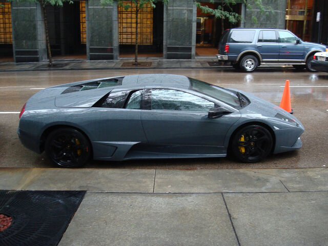File:Lamborghini Murcielago.jpg