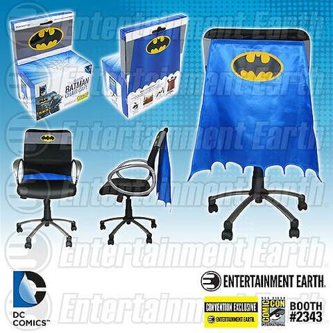 File:Batman Chair Cape SDCC.jpg