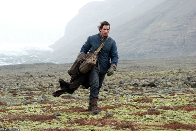 File:Traveling bruce.jpg