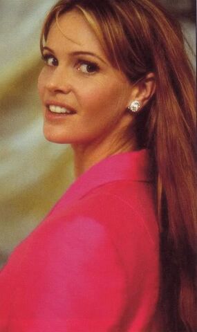 File:Julie.jpg