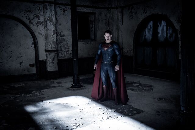 File:Supermanatwaynemanor.jpg
