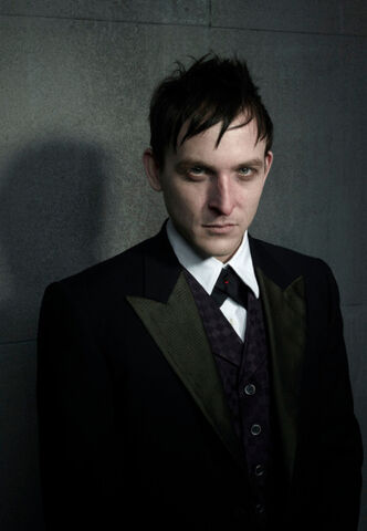 File:Oswald Cobblepot Gotham.jpg