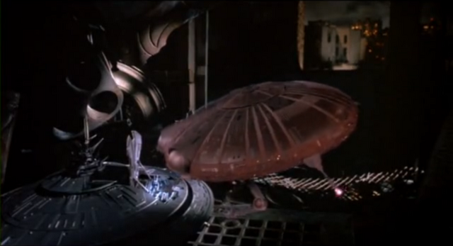 File:Carmen fixes Kilowatt.png