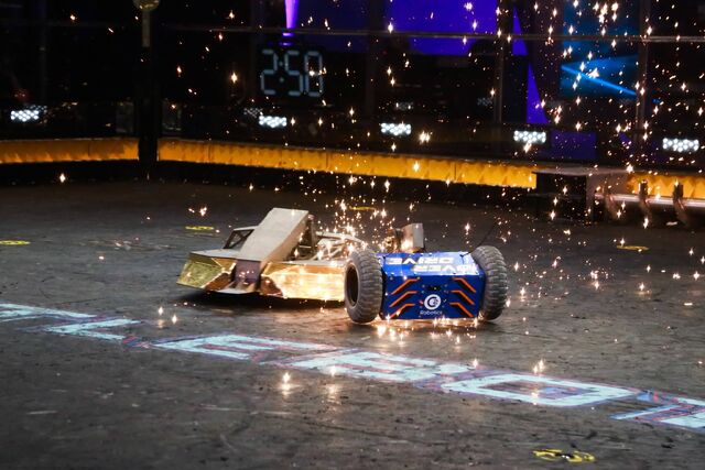 File:OverDrivevsEVelocity BB2016.jpg
