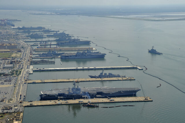 File:Naval Station Norfolk USS Ross (DDG-71).jpg