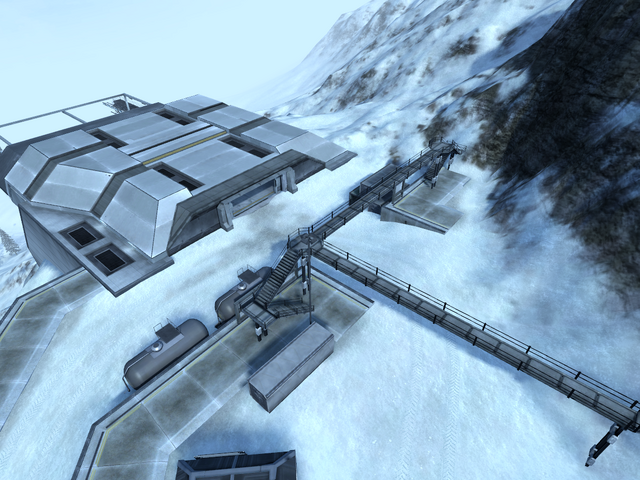 File:BF2142BavariaEastDockOuter.png