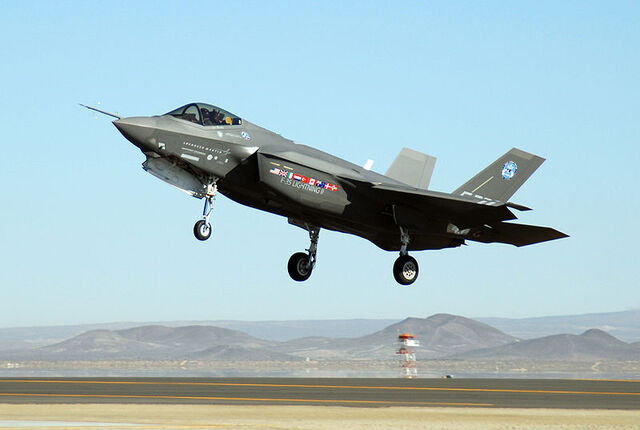 File:F-35 Lighting II.jpg