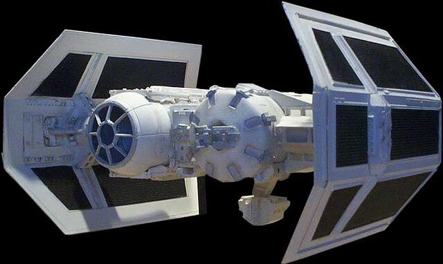 File:TIE Bomber Glamor.jpg
