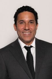 Oscar Nuñez