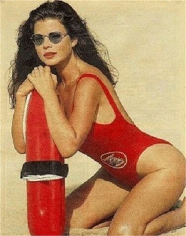 File:Yasmine-bleeth-20050614-46663.jpg