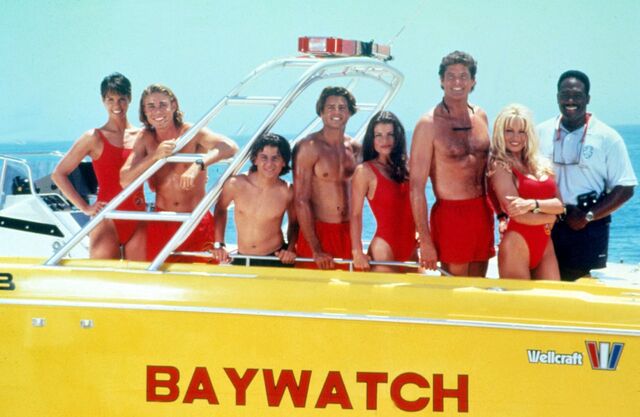 File:Season 5 Cast.jpg