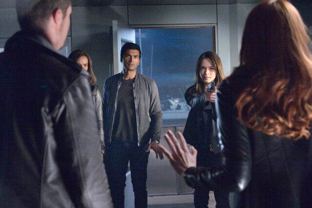 File:2x11 stills3.jpg