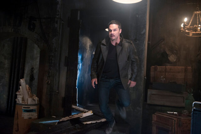 File:2x12 stills2.jpg