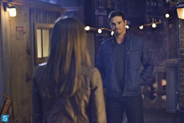 File:2x02 stills9.jpg