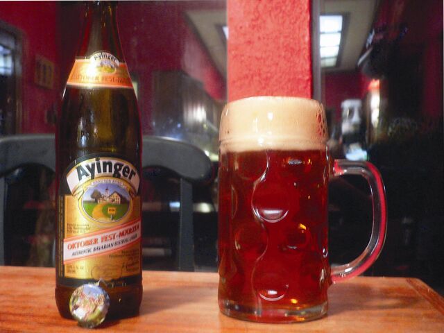 File:Ayinger oktoberfest.jpg