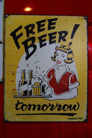 File:Free+Beer-7549.jpg