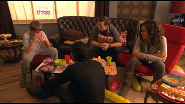File:S01E04-SS07.jpg