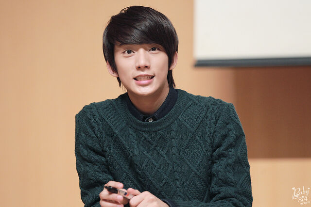 File:Gonchan23425280.jpg